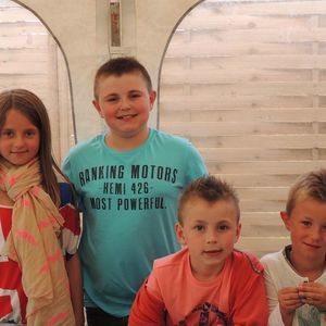 Meet your Posher, Adeline